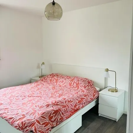 Bel Moderne Avec Balcon Apartman