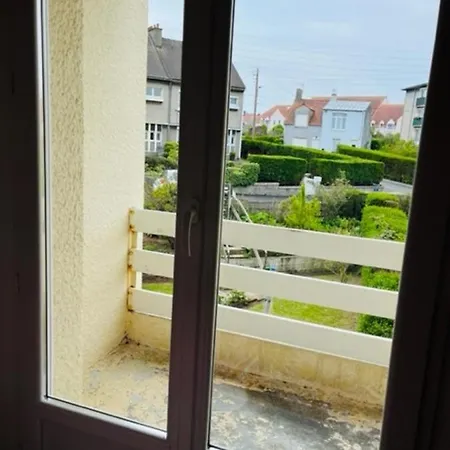 Bel Moderne Avec Balcon Apartman