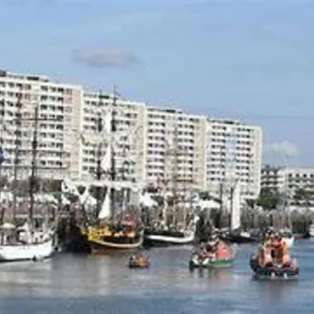 Bel Moderne Avec Balcon Apartman *