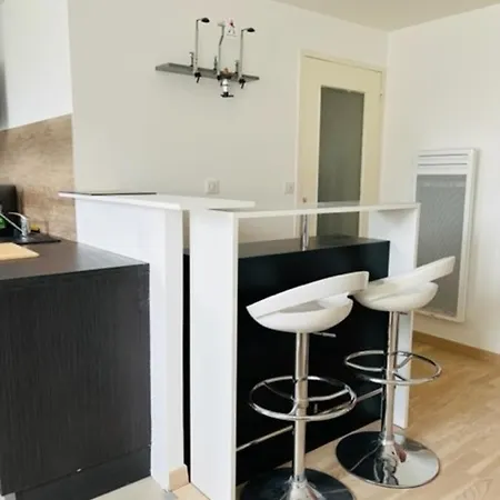 Bel Moderne Avec Balcon *
